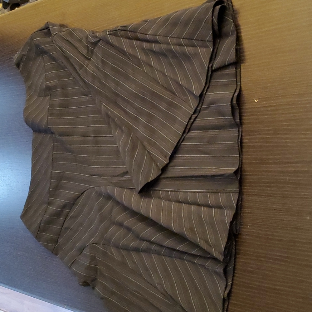 Skirt - Picture 2 of 2